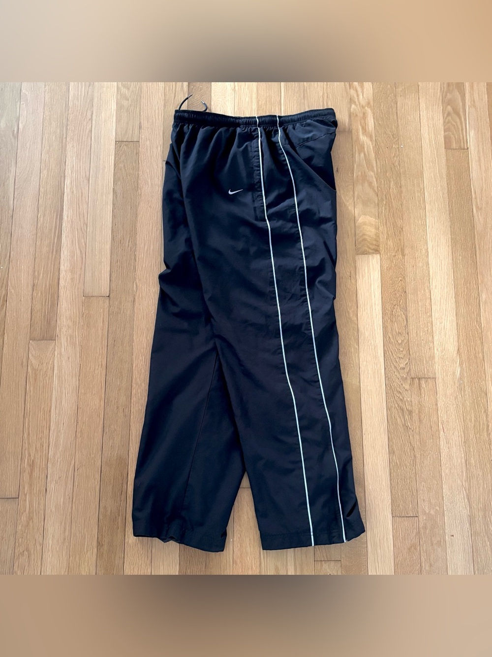 Vintage 2000s Nike Nylon Track Pants Large L Black White Piping Windbreaker Mesh